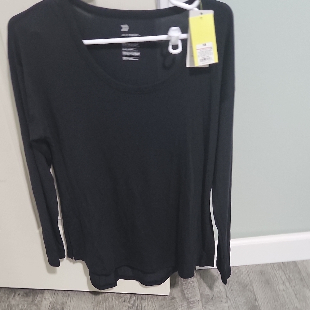 All in Motion Black Long Sleeve Women's Tee